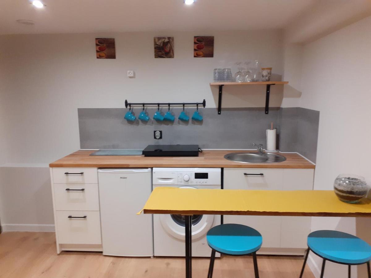 Hola Apartamenty Pomorska 65 Лодзь Экстерьер фото